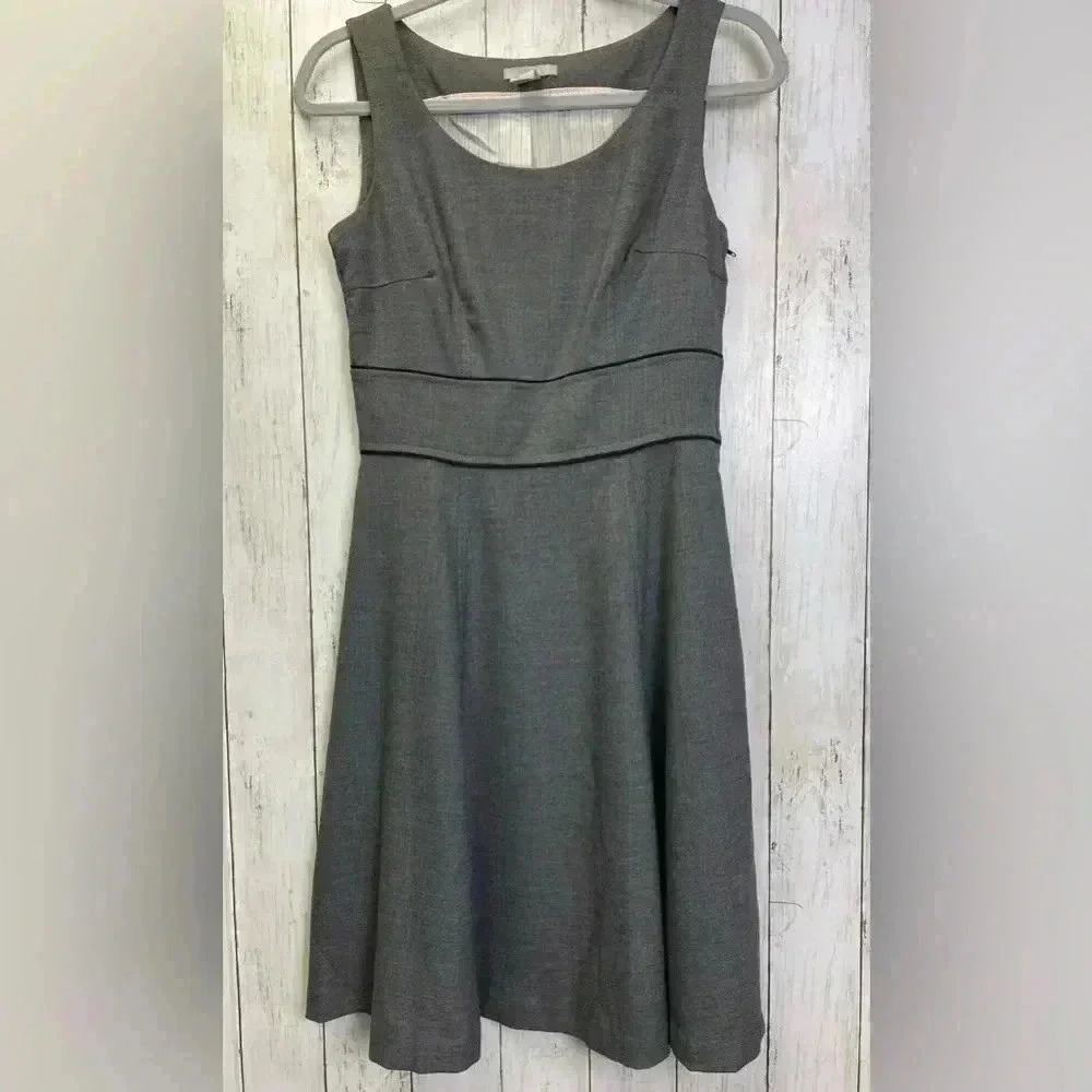 H&M A-Line Gray knee length dress size 6